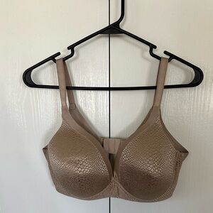 Warner's Textured Beige Bra 38D